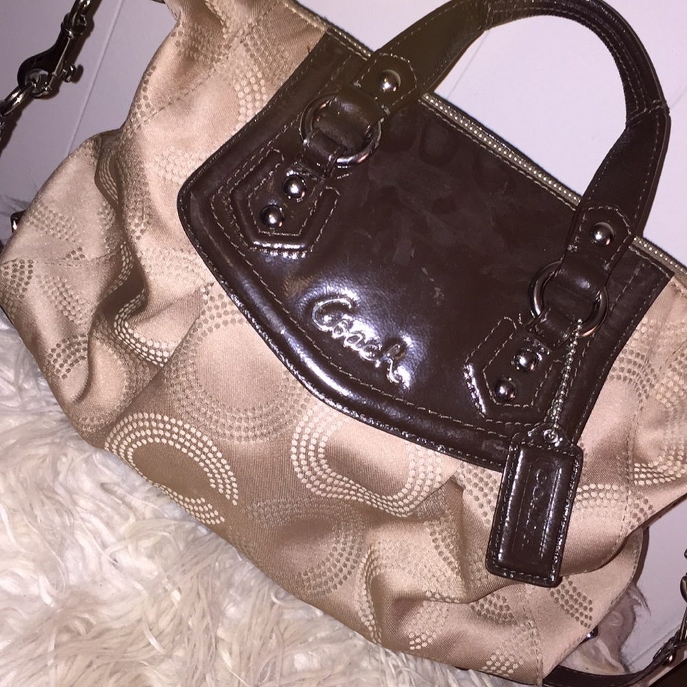 Coach satchel - Picture 2 of 5